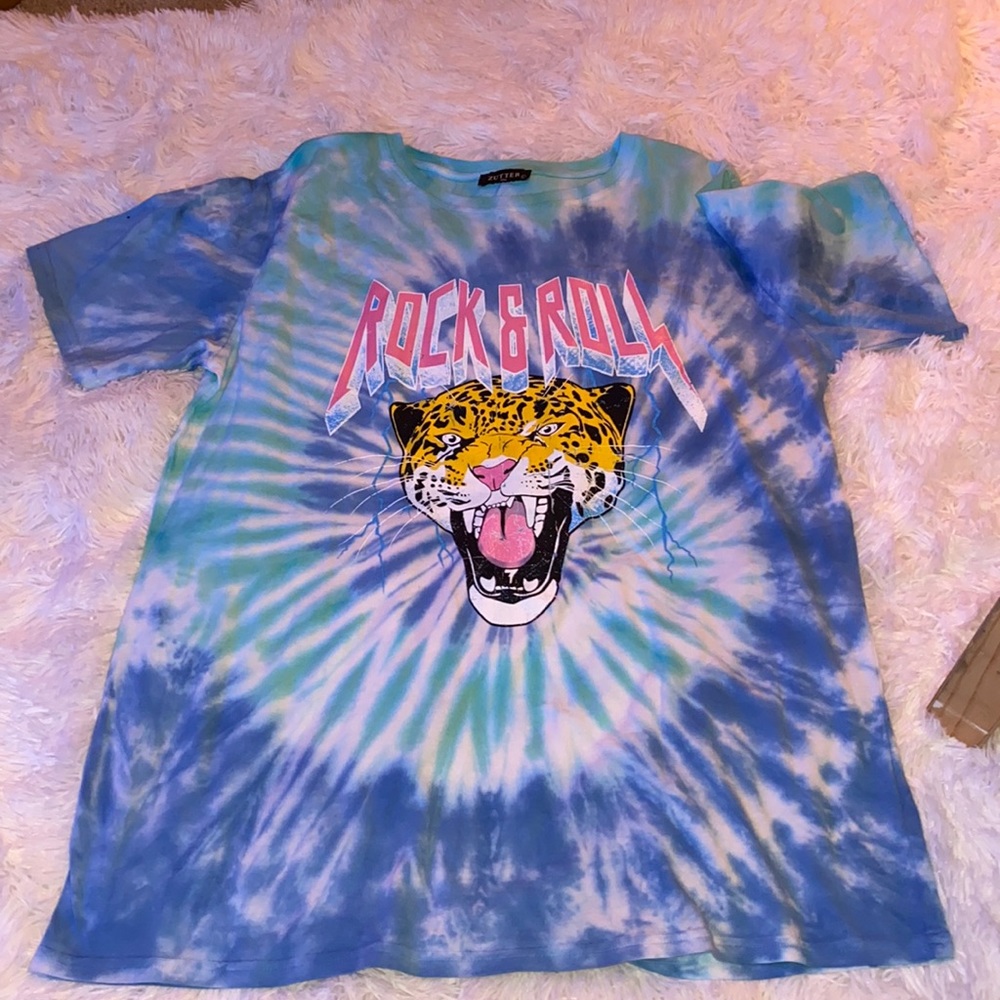Rock N Roll Tee